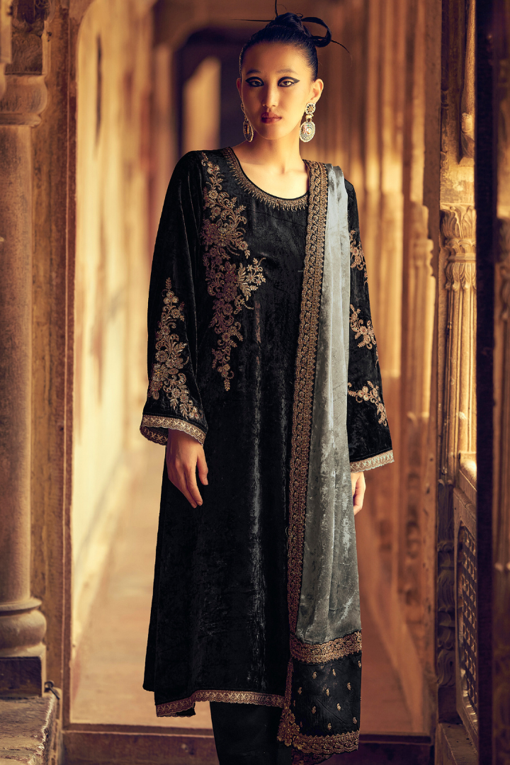 Unstitched Velvet Suit Set with Floral Embroidery - Black