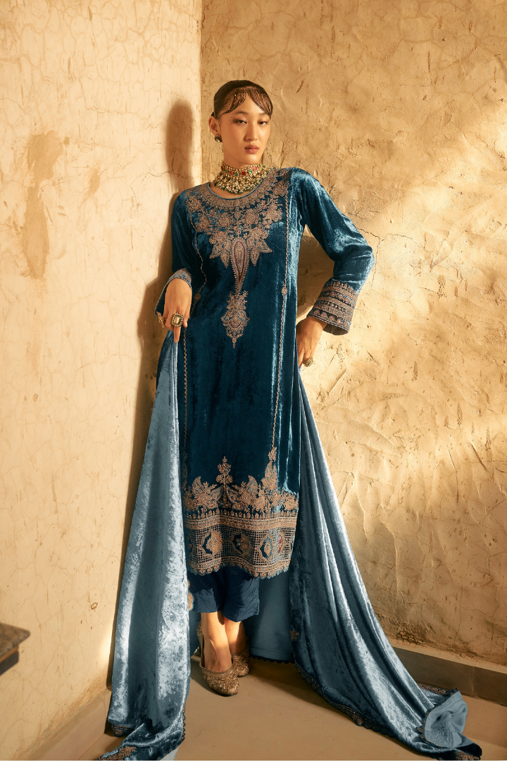 Unstitched Velvet Suit Set - Blue